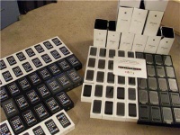brand new apple iphone 3gs 32gb and nokia N900 and blackberry  for sale