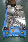 Transfer Die tooling for automotive part
