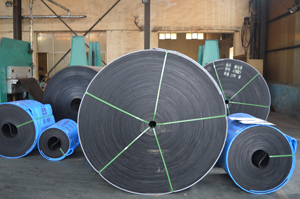 China plant heat/super heat resistance conveyor belt,Nylon/EP polyester fabric belt conveyor for powdery material,cement,alum