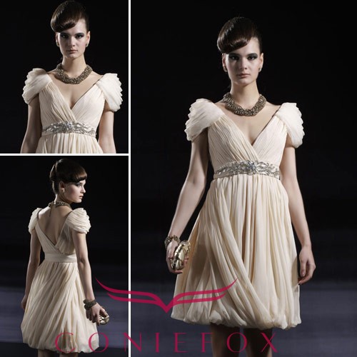 Coniefox New Arrival V-Neck Plus Size Bridal Dress 80901