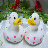 Lovely Heart Shape Painting Bath Duck Toy