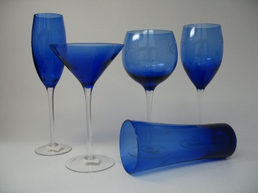 Glass drinking wares