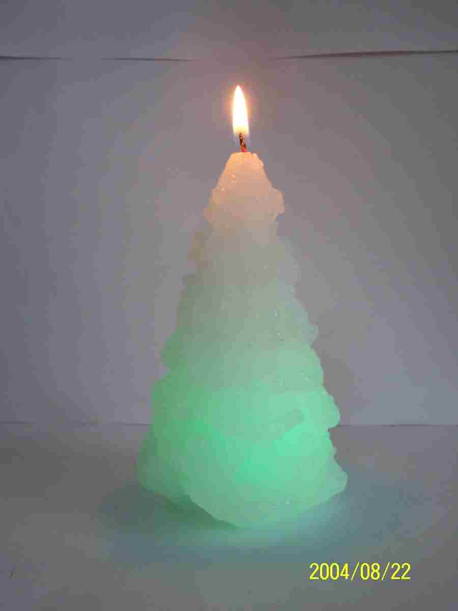 Magic Christmas Tree candle