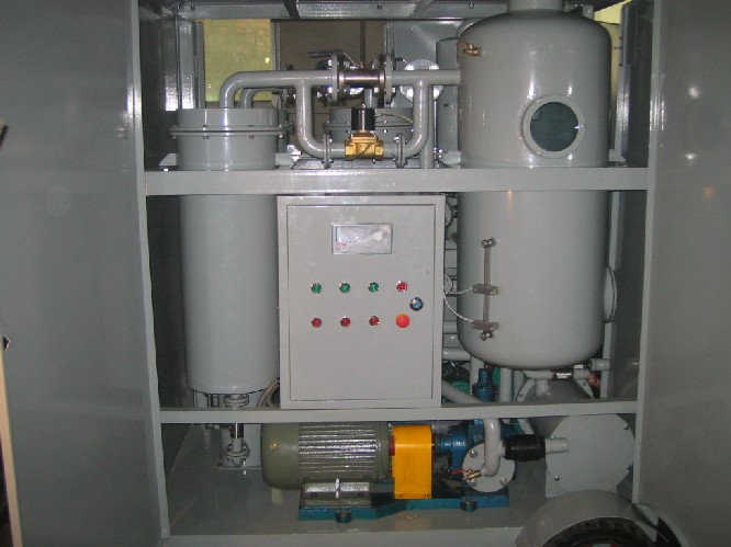 Closed type turbine oil purifier
