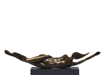 Nude lady, metal statue