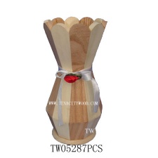 wooden vases - tw