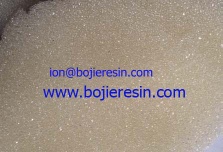 Gel type perchlorate selective strong base anion resin