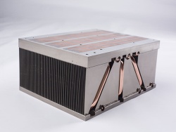 Aluminum Soldering Heat Sink Cooler with Heat Pipe - 66