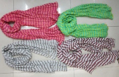 Long striped scarve