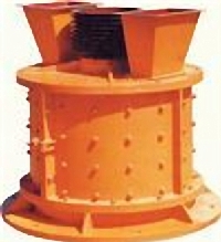 The vertical combination crusher is a new type of fine crushing and rough milling product