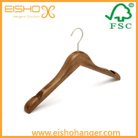wooden hanger MC083 of Eisho