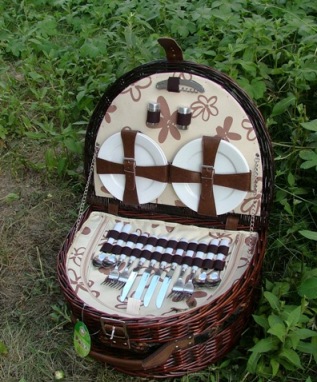 picnic basket, willow basket, wicker
