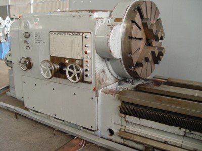 VDF heavy duty 10 m lathe machine