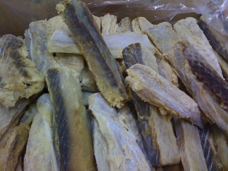 Fresh and Dried Shark Fins, Shark Meat and Shark Skin