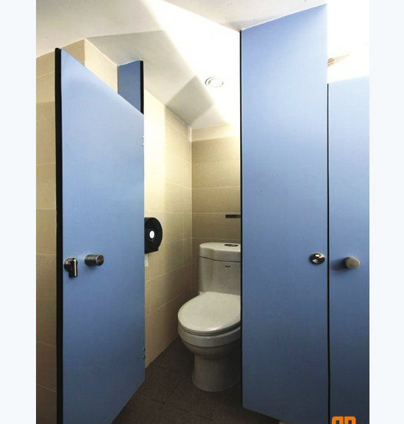 toilet partition door